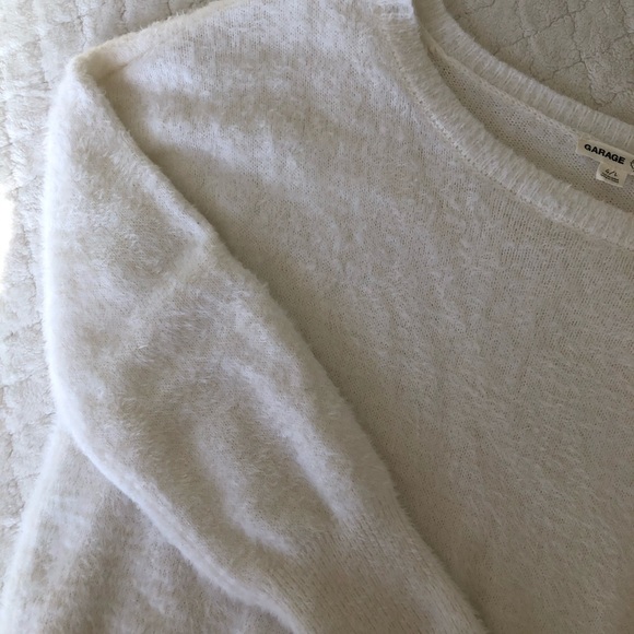 white fuzzy garage simple sweater - Picture 6 of 9